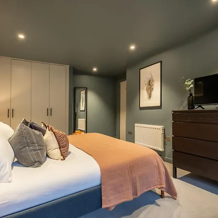 34 Ironworks Holiday home *